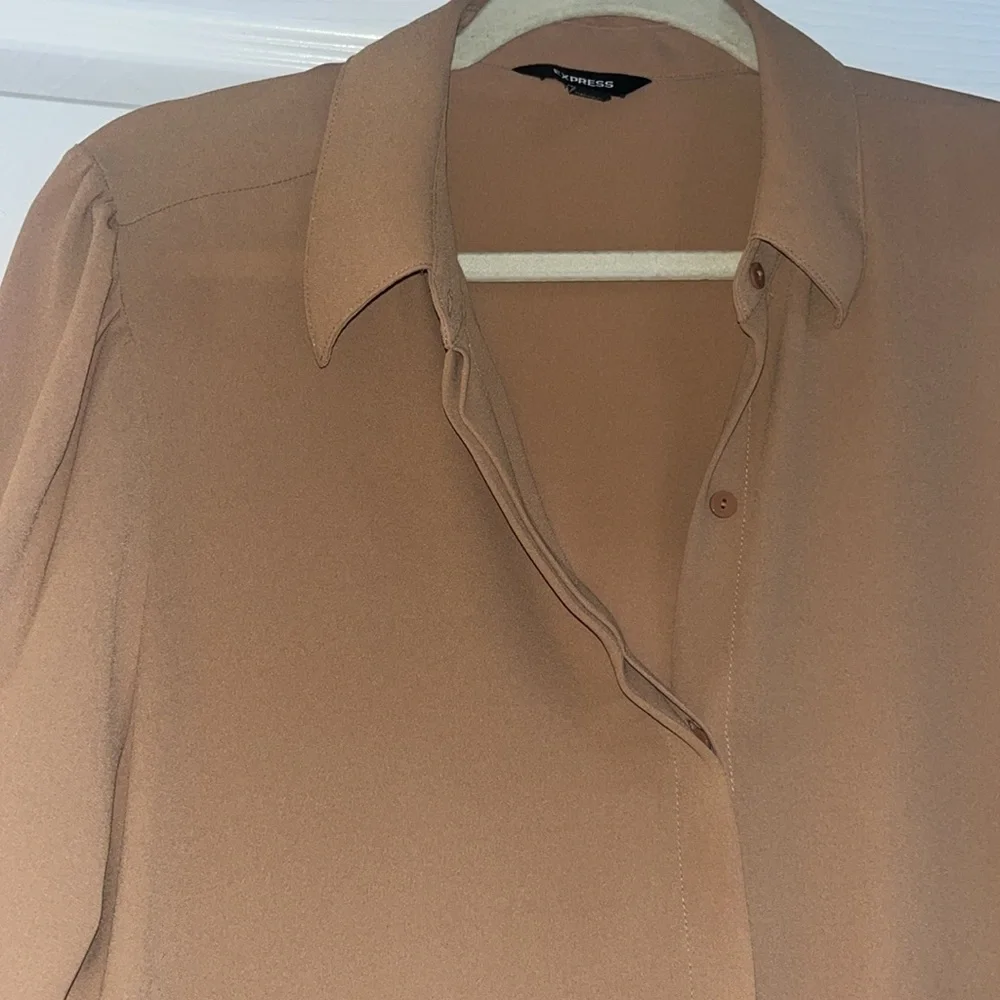 Express Smocked Cuff Portofino Blouse - Picture 6 of 6